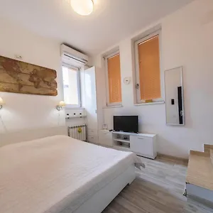  Apartament New Charming