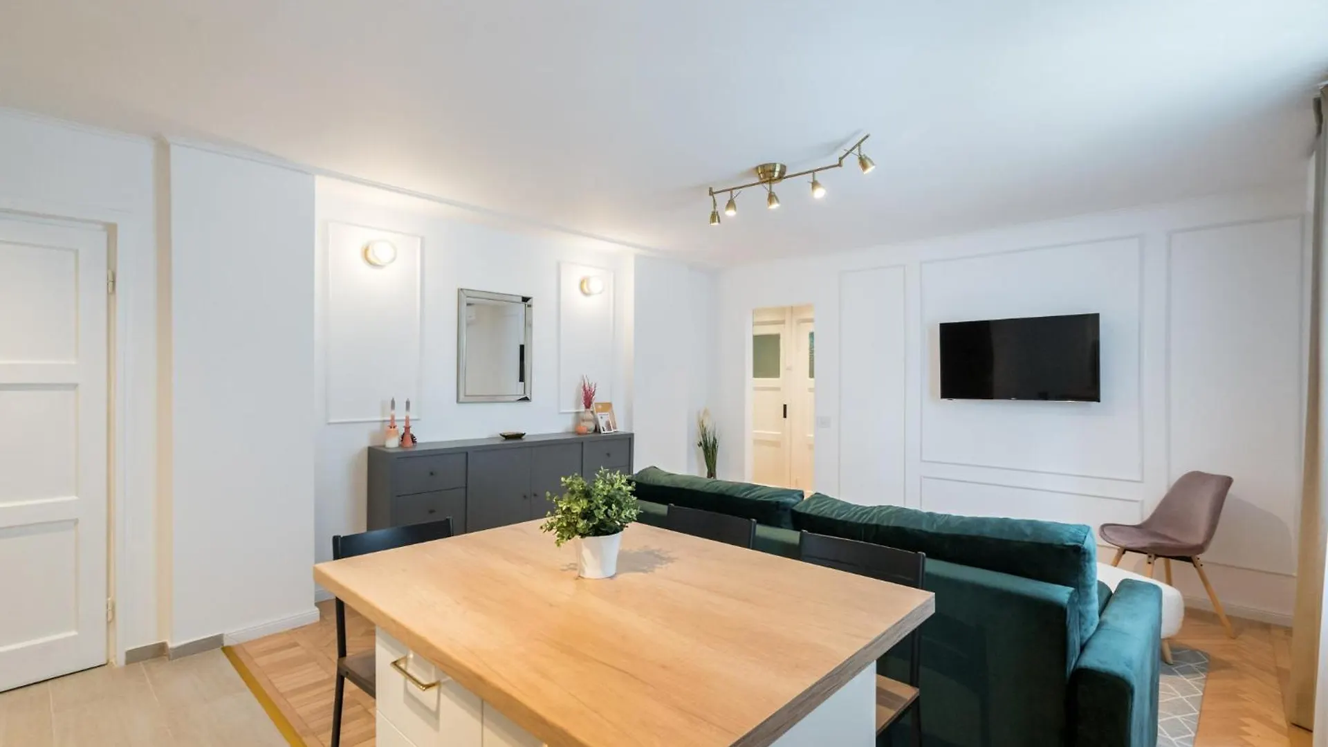 Apartmán Charming Little Paris Bukurešť Rumunsko